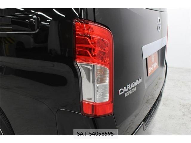 Nissan NV350 Caravan 2021-04 6546358-17