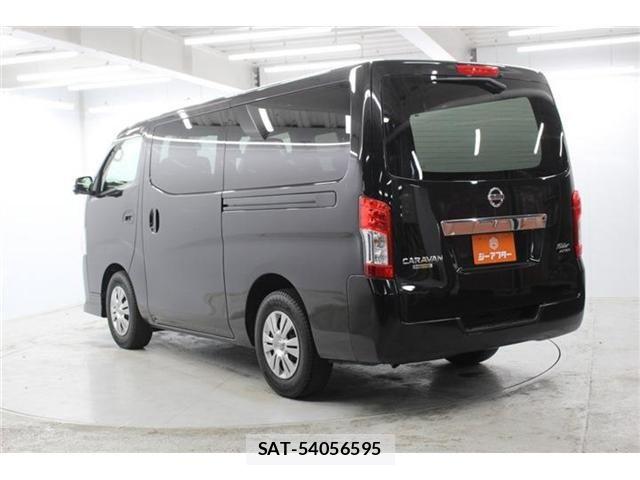 Nissan NV350 Caravan 2021-04 6546358-6