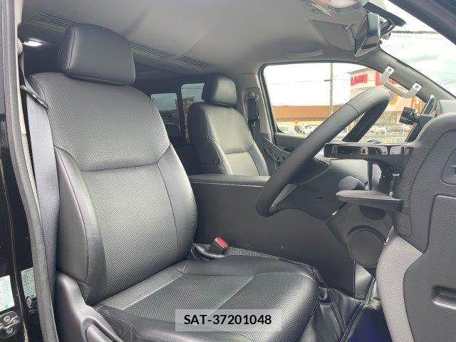 Nissan NV350 Caravan 2020-12 6613944-9