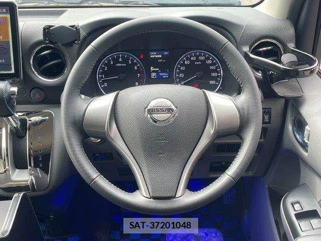 Nissan NV350 Caravan 2020-12 6613944-12