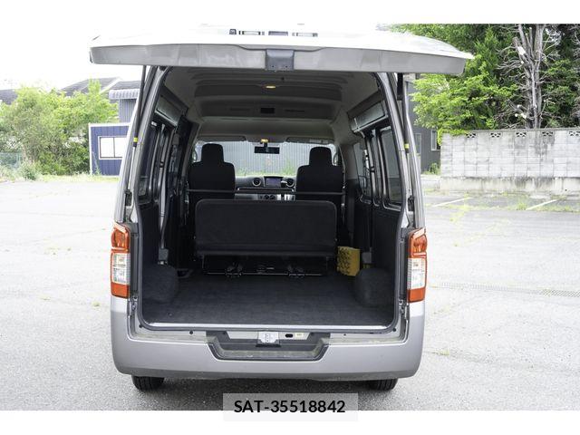 Nissan NV350 Caravan 2016-06 6716987-7