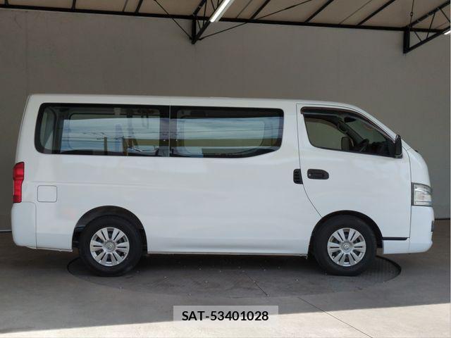 Nissan NV350 Caravan 2017-02 6716995-20