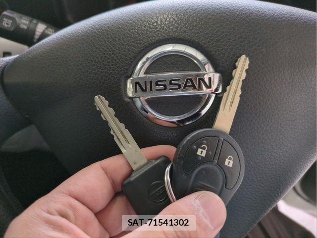 Nissan NV350 Caravan 2018-09 6716991-10