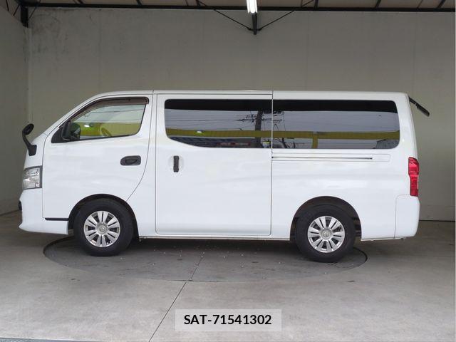 Nissan NV350 Caravan 2018-09 6716991-19