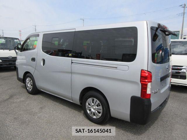 Nissan NV350 Caravan 2021-02 6752773-8