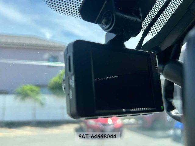Nissan NV350 Caravan 2019-02 6752772-12