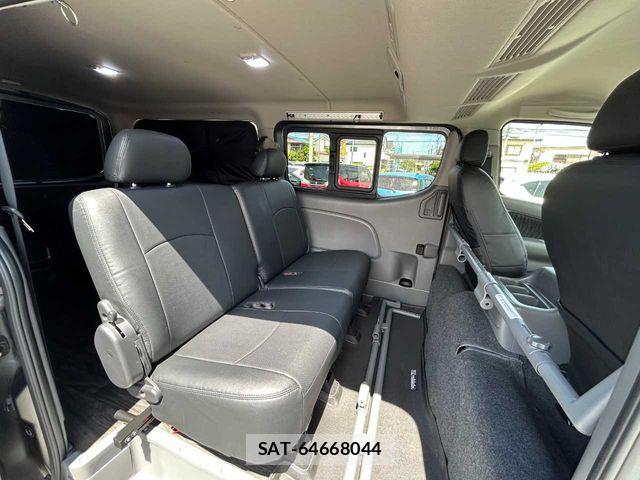 Nissan NV350 Caravan 2019-02 6752772-16