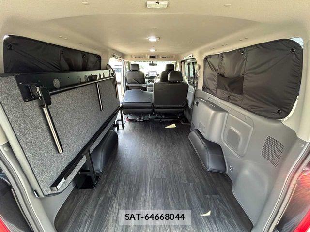 Nissan NV350 Caravan 2019-02 6752772-18