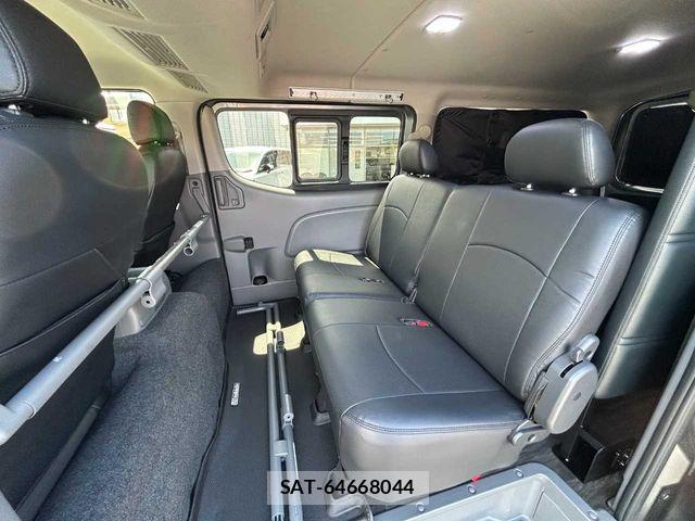 Nissan NV350 Caravan 2019-02 6752772-19