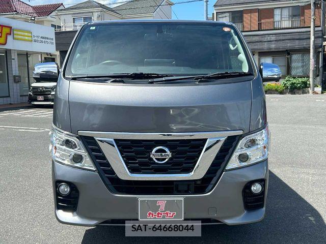 Nissan NV350 Caravan 2019-02 6752772-24