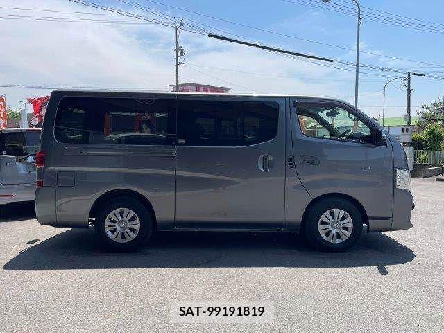 Nissan NV350 Caravan 2018-08 6996693-18
