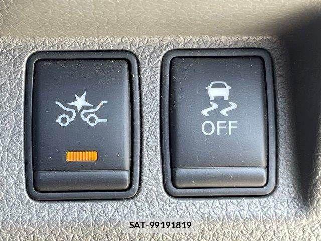 Nissan NV350 Caravan 2018-08 6996693-8