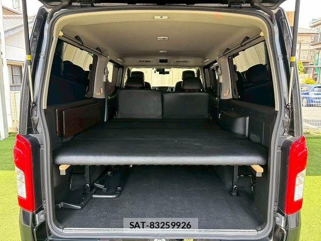 Nissan NV350 Caravan 2022-01 6996691-14