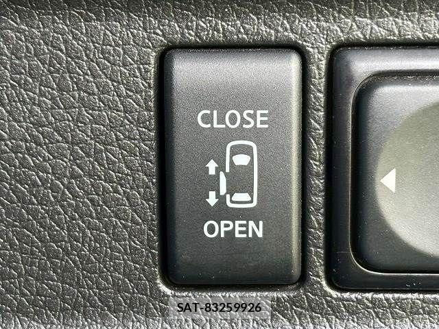 Nissan NV350 Caravan 2022-01 6996691-7