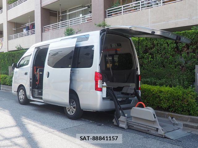 Nissan NV350 Caravan 2013-09 7021161-0