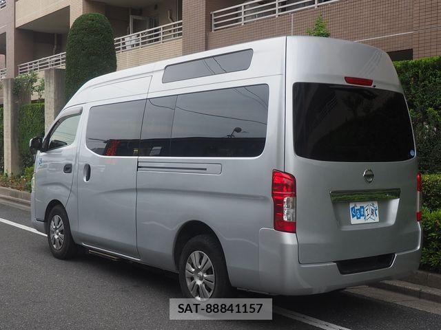 Nissan NV350 Caravan 2013-09 7021161-21