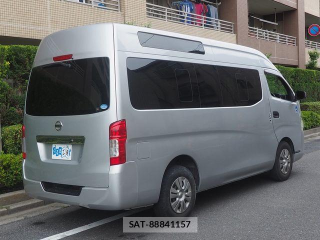 Nissan NV350 Caravan 2013-09 7021161-24