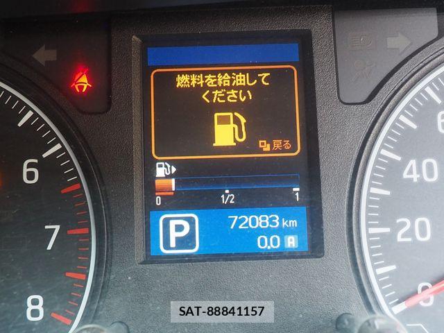 Nissan NV350 Caravan 2013-09 7021161-2