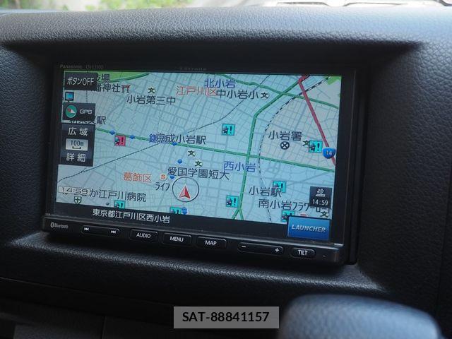 Nissan NV350 Caravan 2013-09 7021161-4