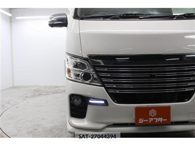 Nissan NV350 Caravan 2019-03 7021152-10