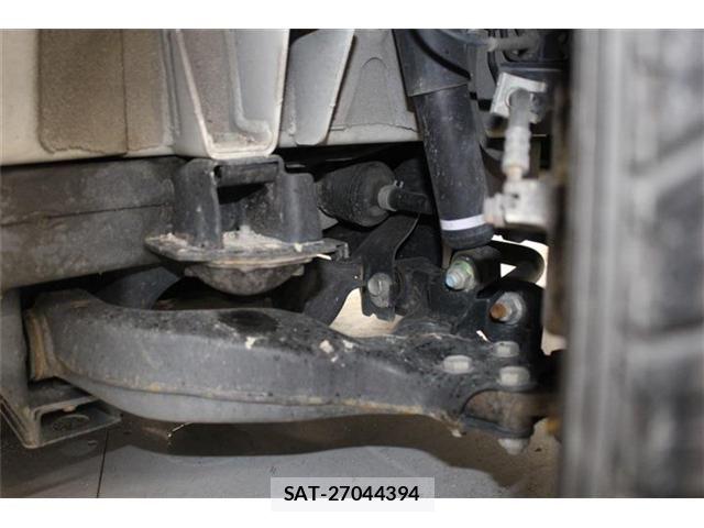 Nissan NV350 Caravan 2019-03 7021152-19
