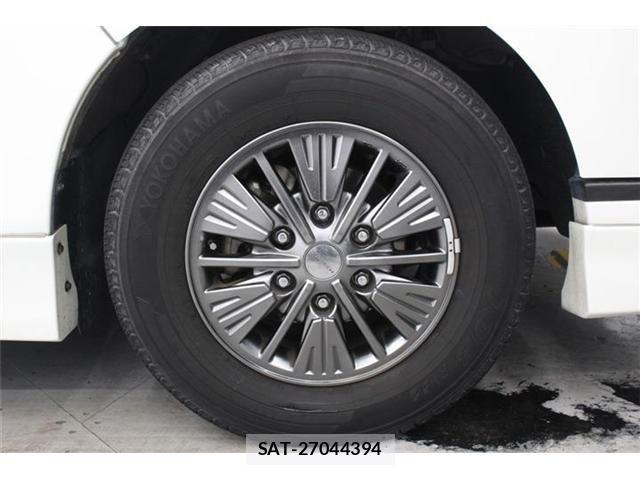 Nissan NV350 Caravan 2019-03 7021152-22