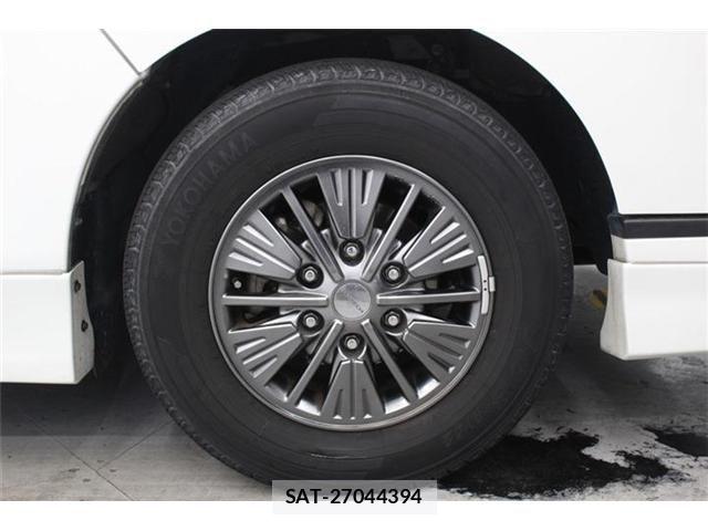 Nissan NV350 Caravan 2019-03 7021152-26