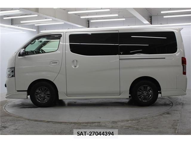 Nissan NV350 Caravan 2019-03 7021152-7