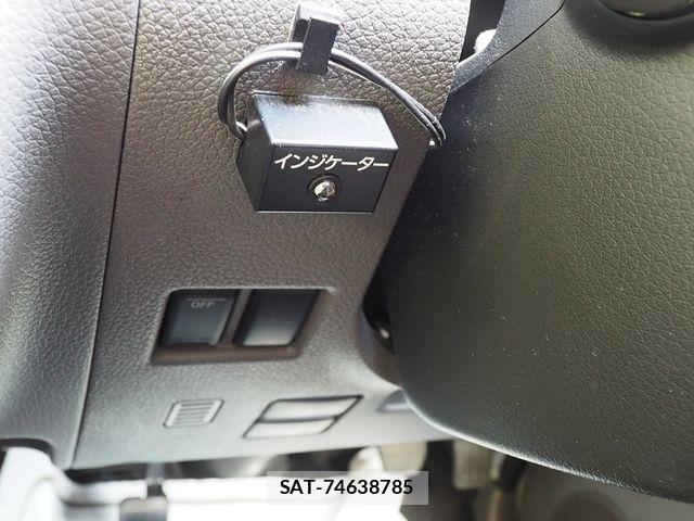 Nissan NV350 Caravan 2018-12 7060074-9