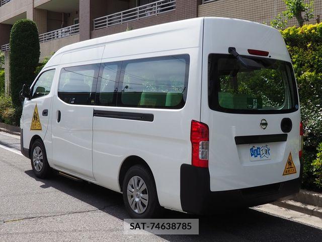 Nissan NV350 Caravan 2018-12 7060074-27