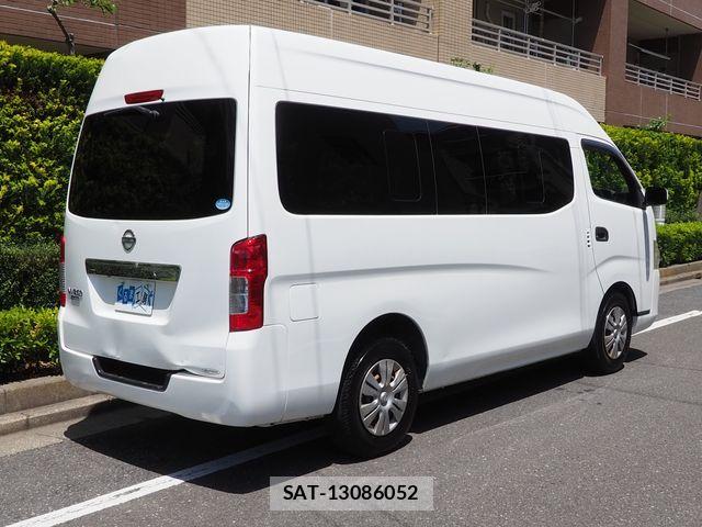 Nissan NV350 Caravan 2014-03 7060077-24