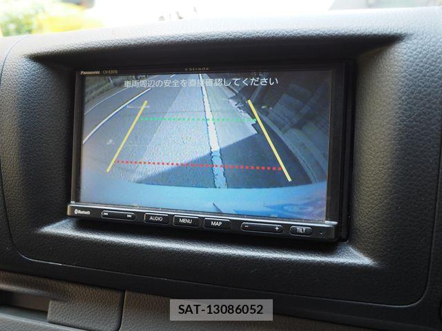 Nissan NV350 Caravan 2014-03 7060077-4