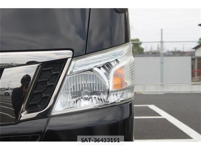 Nissan NV350 Caravan 2016-09 7060080-14