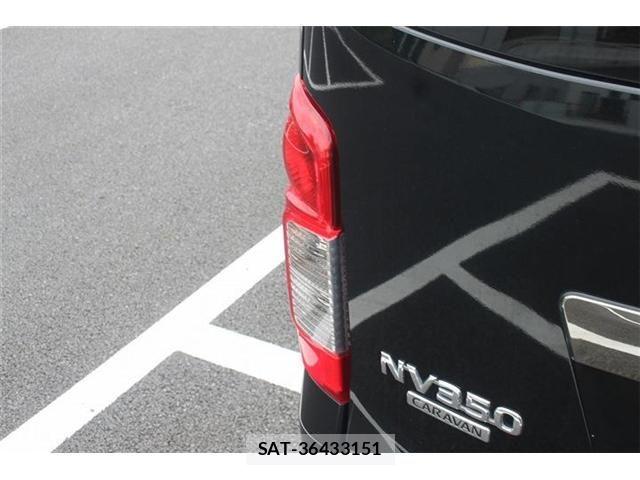 Nissan NV350 Caravan 2016-09 7060080-18