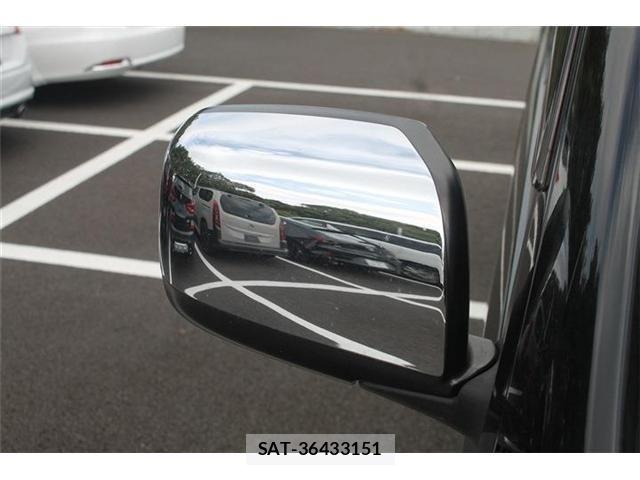 Nissan NV350 Caravan 2016-09 7060080-20