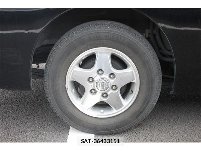 Nissan NV350 Caravan 2016-09 7060080-22