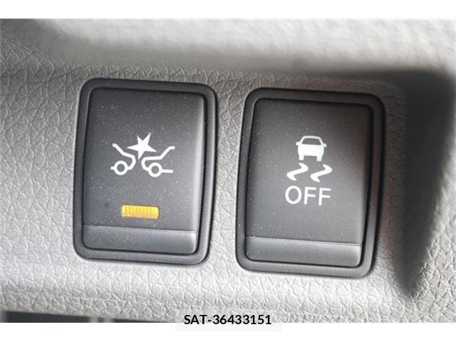 Nissan NV350 Caravan 2016-09 7060080-2