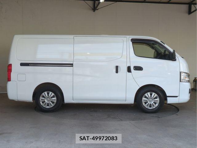 Nissan NV350 Caravan 2016-12 7060075-18