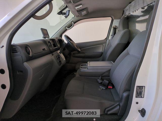 Nissan NV350 Caravan 2016-12 7060075-3