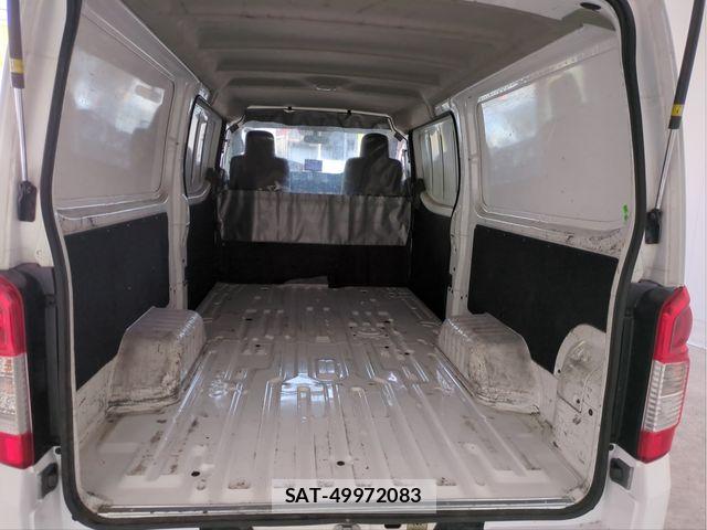 Nissan NV350 Caravan 2016-12 7060075-5