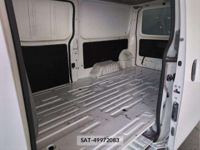 Nissan NV350 Caravan 2016-12 7060075-6