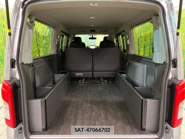 Nissan NV350 Caravan 2020-11 7060072-9