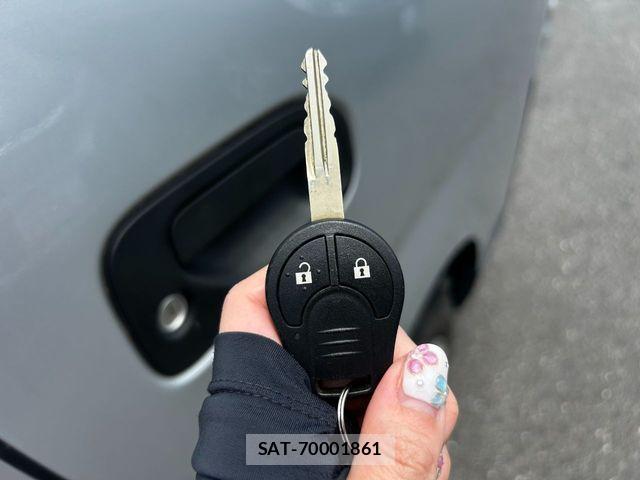 Nissan NV350 Caravan 2021-03 7021150-22