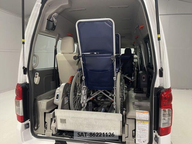 Nissan NV350 Caravan 2019-01 7223178-13