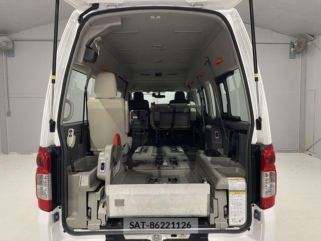 Nissan NV350 Caravan 2019-01 7223178-4