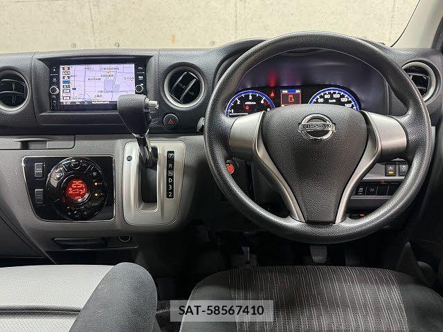 Nissan NV350 Caravan 2019-06 7223175-1