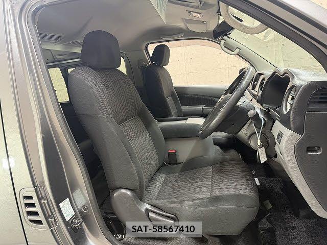 Nissan NV350 Caravan 2019-06 7223175-5