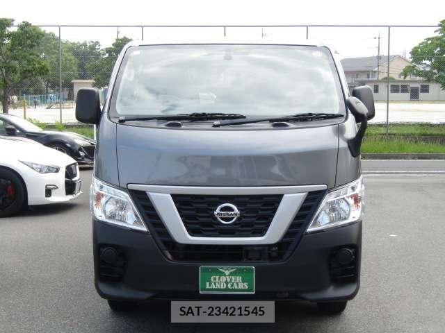 Nissan NV350 Caravan 2020-03 7223176-15