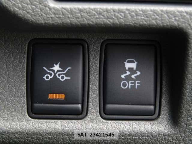 Nissan NV350 Caravan 2020-03 7223176-6