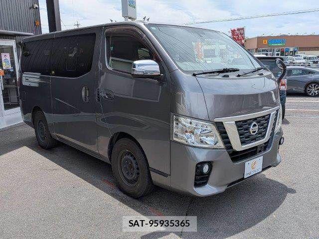 Nissan NV350 Caravan 2018-06 7223173-14